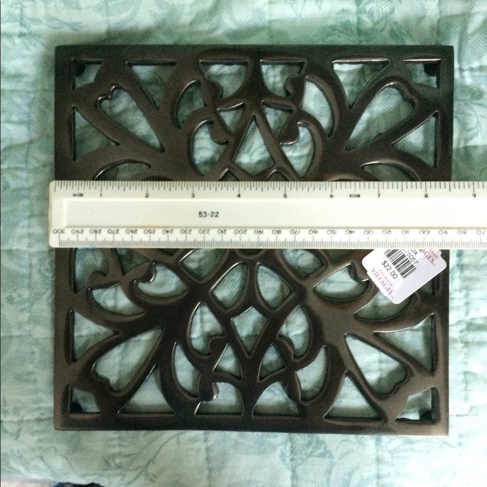 NWT Metal Trivet by 1000 Villages - Picture 3 of 3